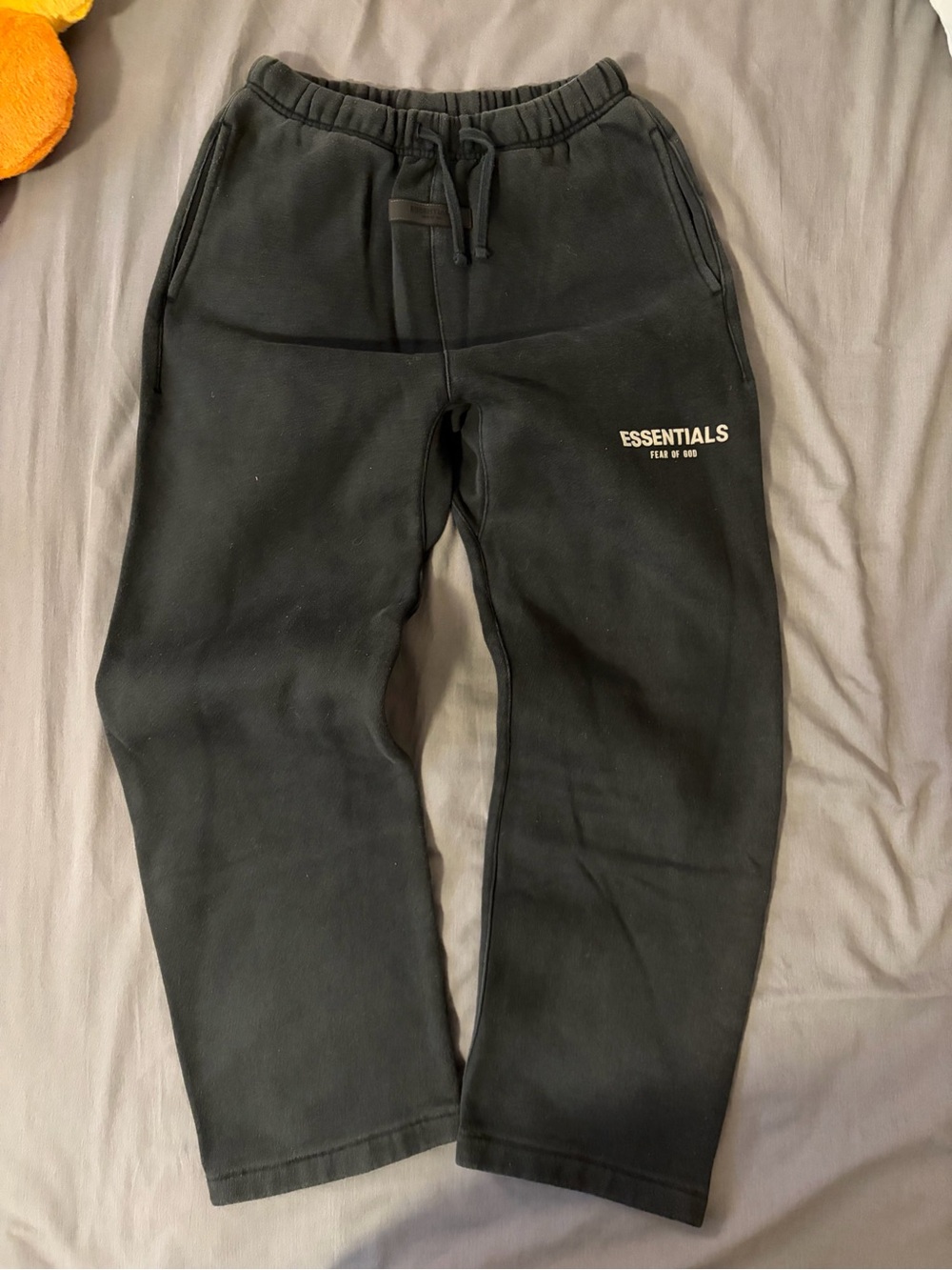 ESSENTIALS Black Sweatpants - Fear of God Logo size 14/16 fits women small